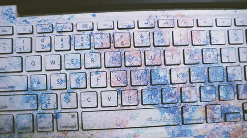 What a wonderful world|原創設計 Macbook Case & Sticker